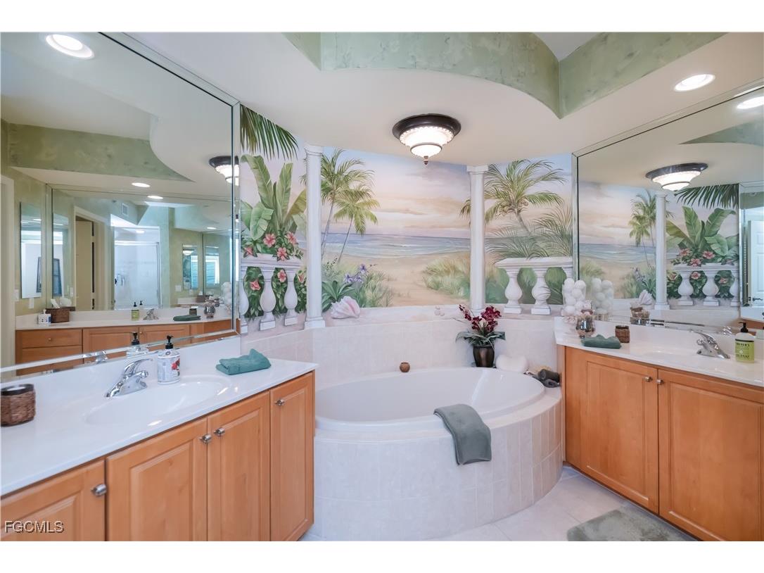 12701 Mastique Beach Boulevard #401 Fort Myers FL 33908 2025022904 image15