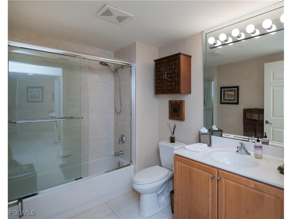 12701 Mastique Beach Boulevard #401 Fort Myers FL 33908 2025022904 image19