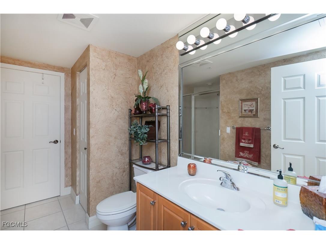 12701 Mastique Beach Boulevard #401 Fort Myers FL 33908 2025022904 image21