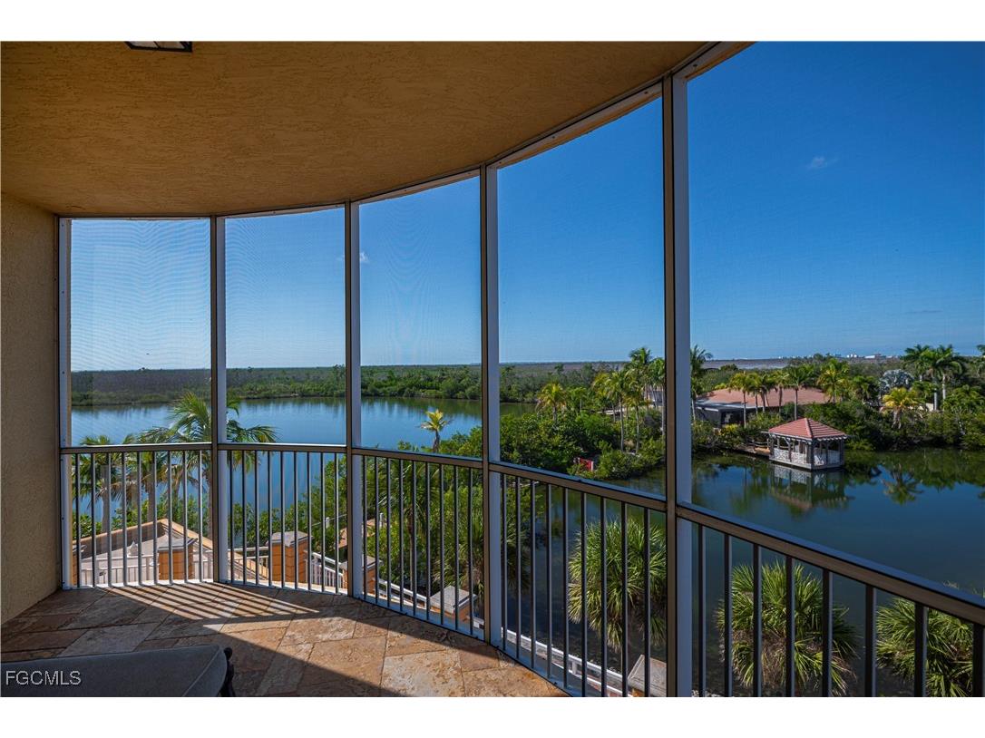 12701 Mastique Beach Boulevard #401 Fort Myers FL 33908 2025022904 image26