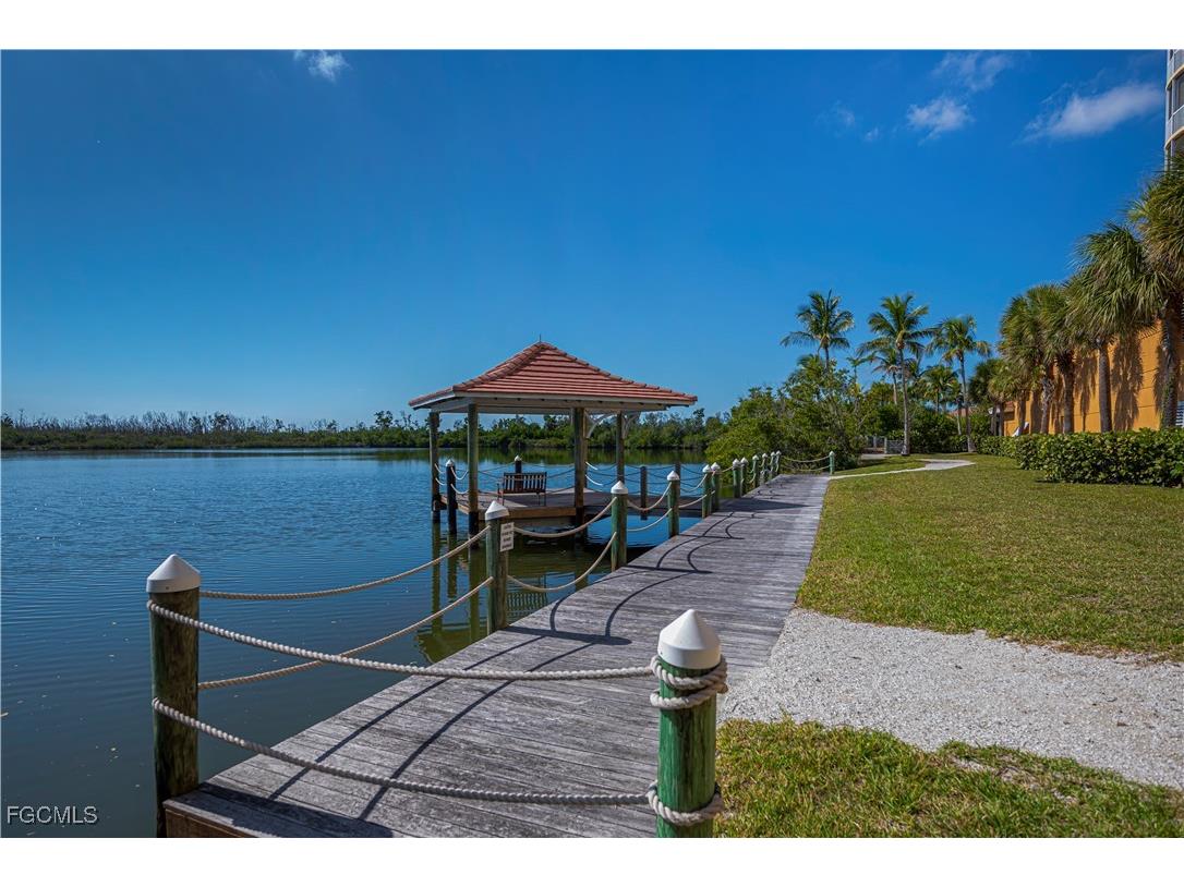 12701 Mastique Beach Boulevard #401 Fort Myers FL 33908 2025022904 image40