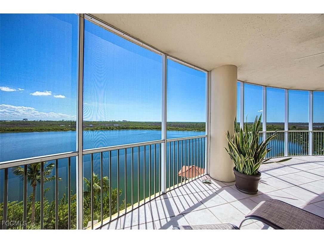 12701 Mastique Beach Boulevard #504 Fort Myers FL 33908 2025014991 image1