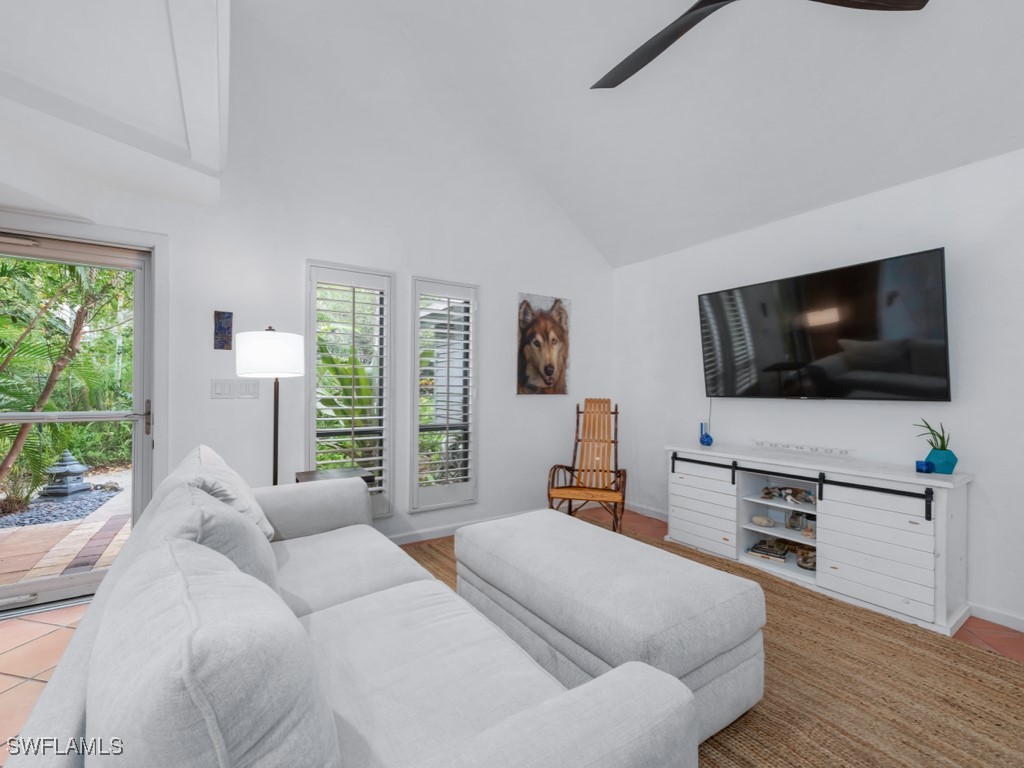 1271 Solana Road #E4 Naples FL 34103 225059607 image5