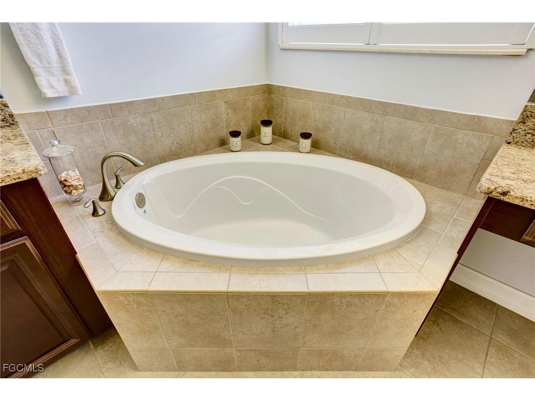 12710 Olde Banyon Boulevard North Fort Myers FL 33903 2025009592 image24