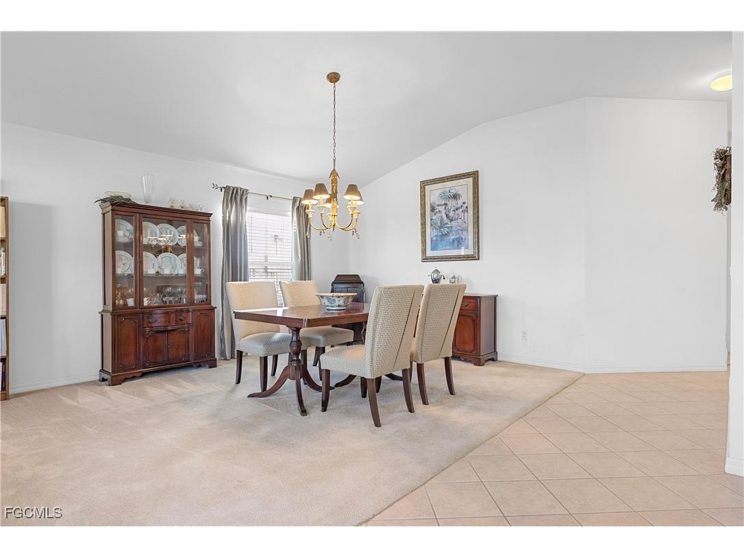 12715 Aston Oaks Drive Fort Myers FL 33912 2025017990 image13