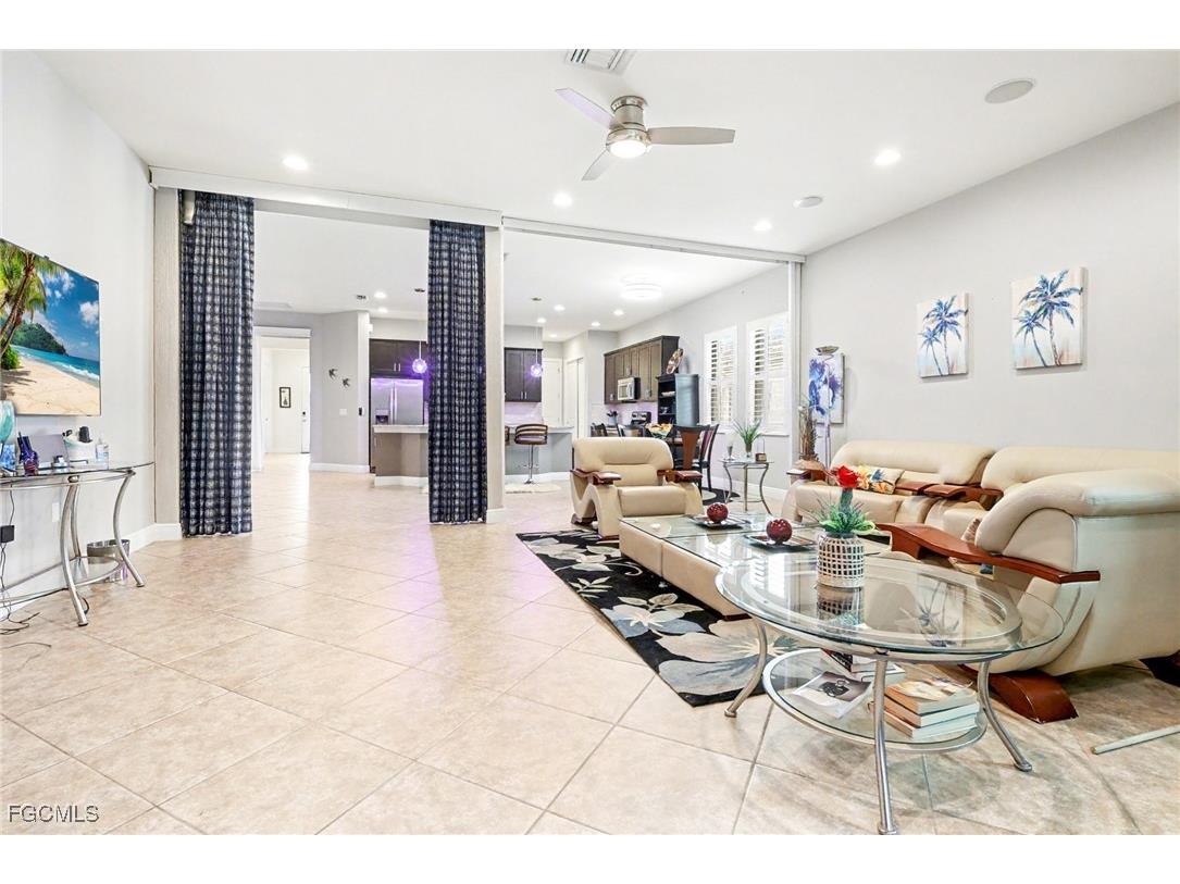 12715 Fairington Way Fort Myers FL 33913 2025024774 image14