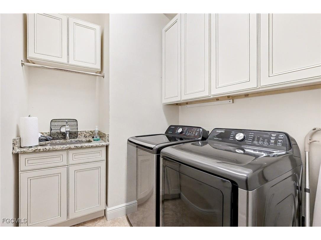 12715 Fairington Way Fort Myers FL 33913 2025024774 image30