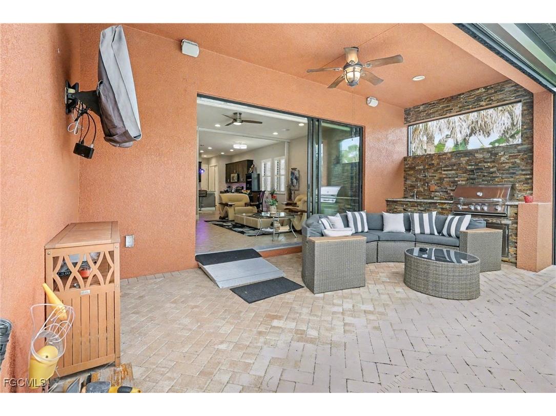 12715 Fairington Way Fort Myers FL 33913 2025024774 image31