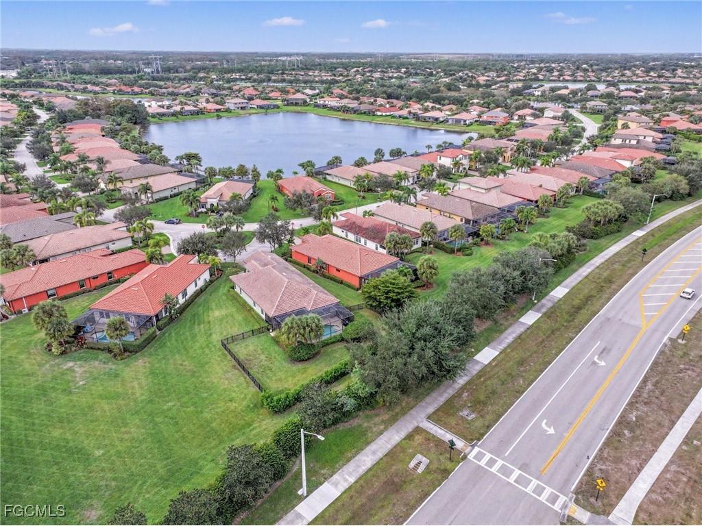 12715 Fairington Way Fort Myers FL 33913 2025024774 image38