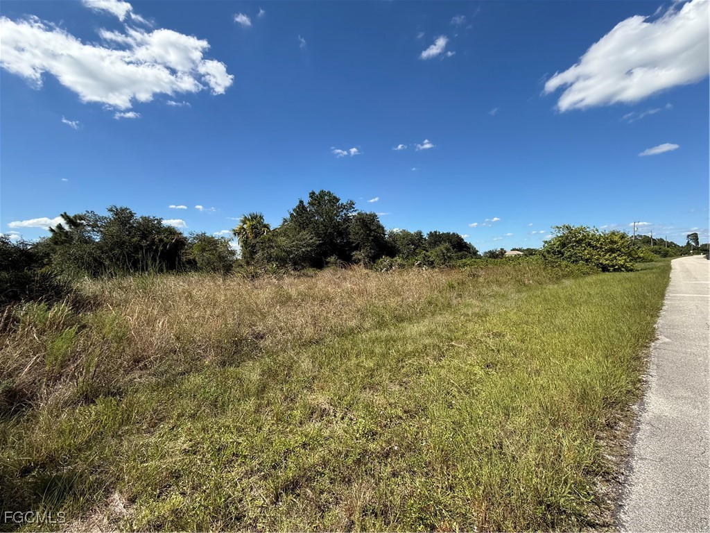 1272 Blaine Avenue Fort Myers FL 33913 2025013677 image2