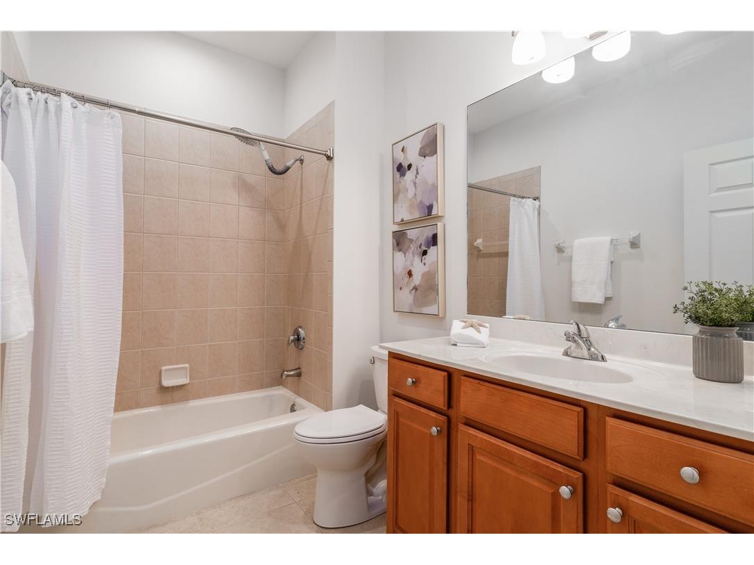 1272 Rialto Way #201 Naples FL 34114 225039528 image20