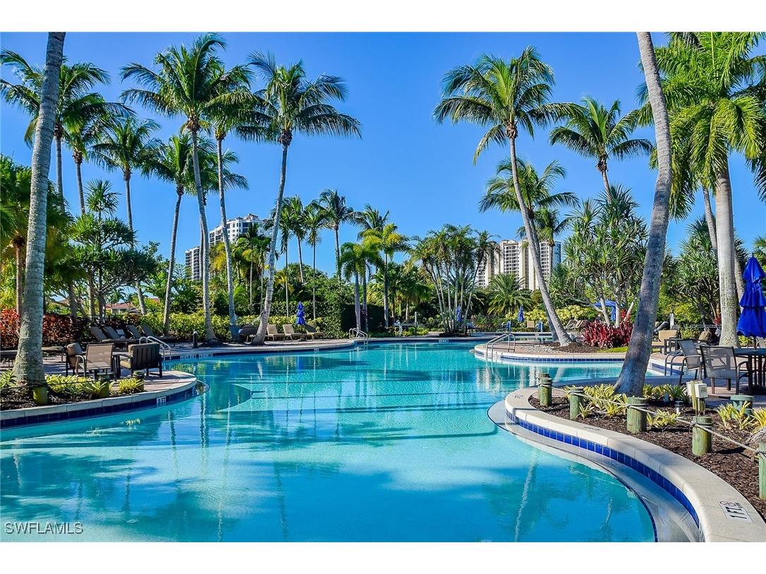 1272 Rialto Way #201 Naples FL 34114 225039528 image25