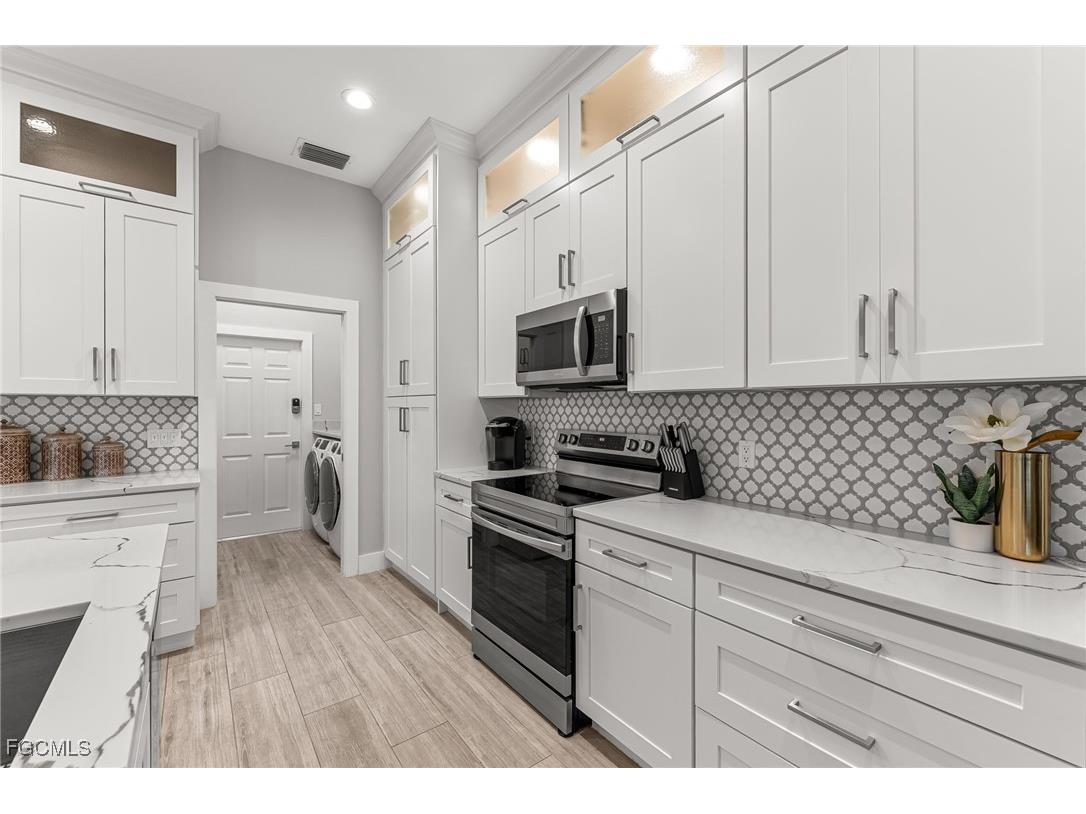 12721 Meadow Pine Lane Fort Myers FL 33913 2025015889 image12