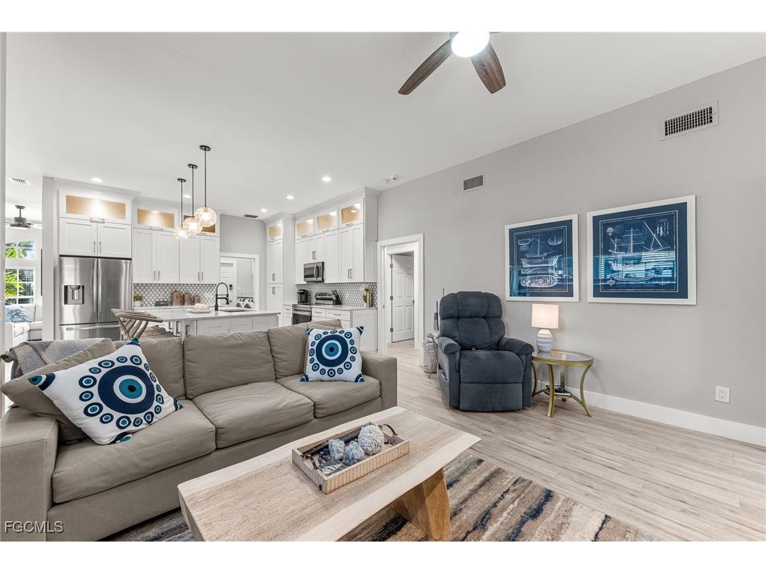 12721 Meadow Pine Lane Fort Myers FL 33913 2025015889 image16