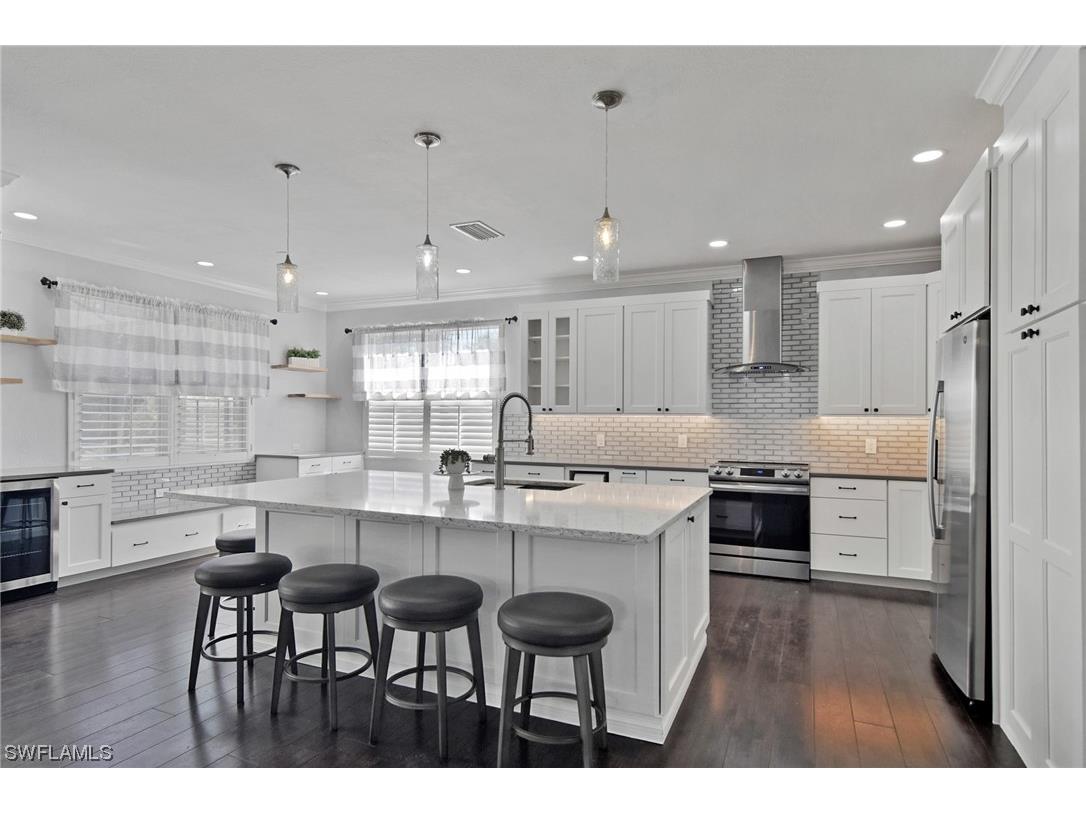 12724 Aston Oaks Drive Fort Myers FL 33912 223053647 image1