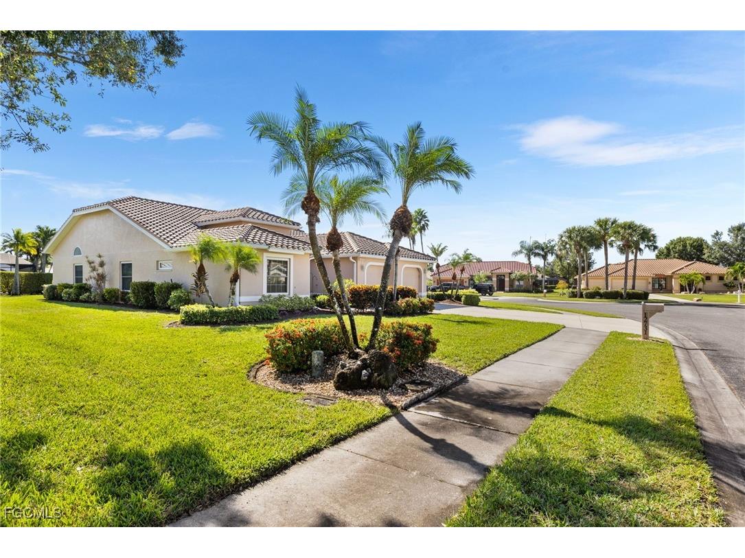 12731 Chardon Court Fort Myers FL 33912 2025013760 image2