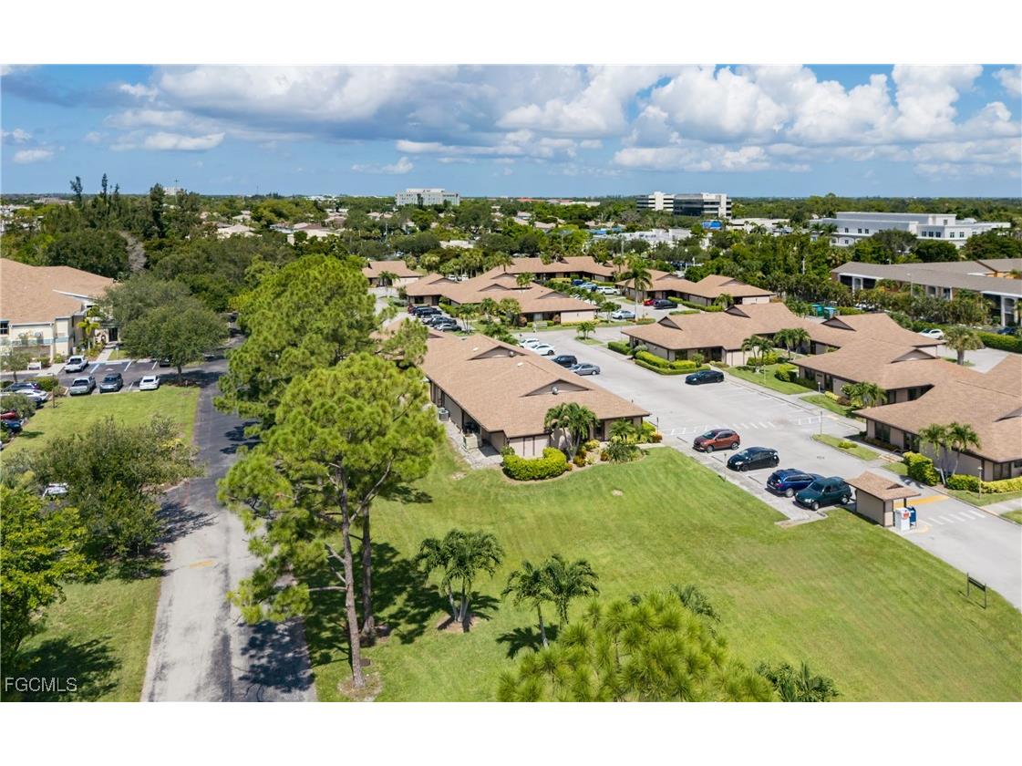 12734 Kenwood Lane #44 Fort Myers FL 33907 2025021324 image25
