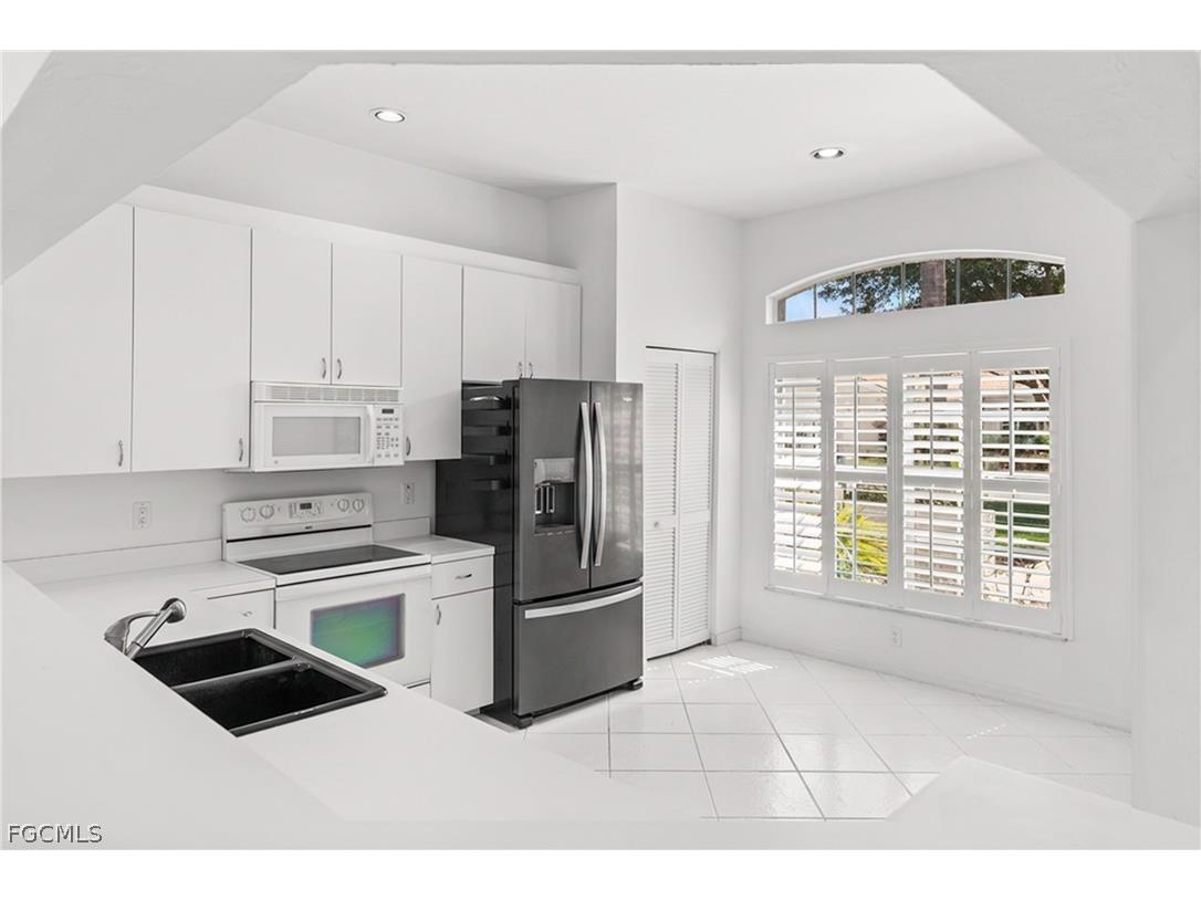 12739 Devonshire Lakes Circle Fort Myers FL 33913 2026009827 image12