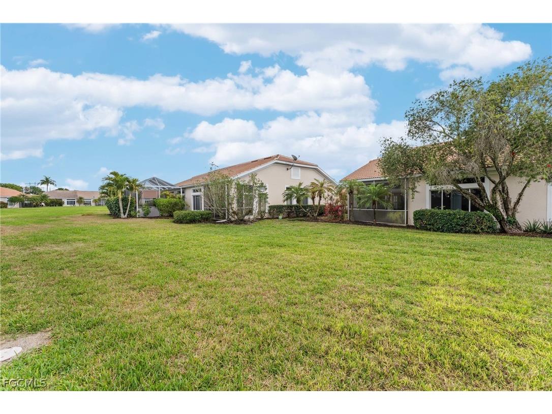 12739 Devonshire Lakes Circle Fort Myers FL 33913 2026009827 image24