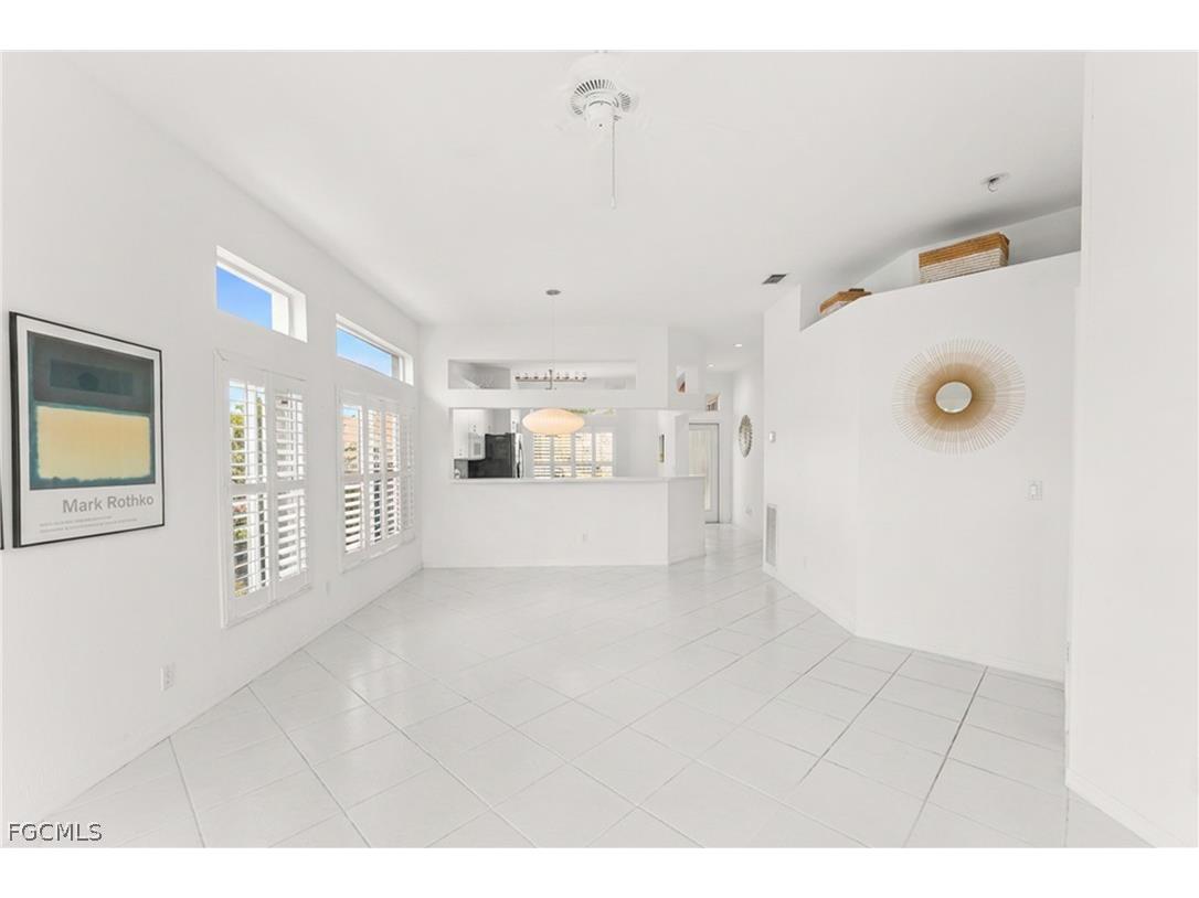 12739 Devonshire Lakes Circle Fort Myers FL 33913 2026009827 image8