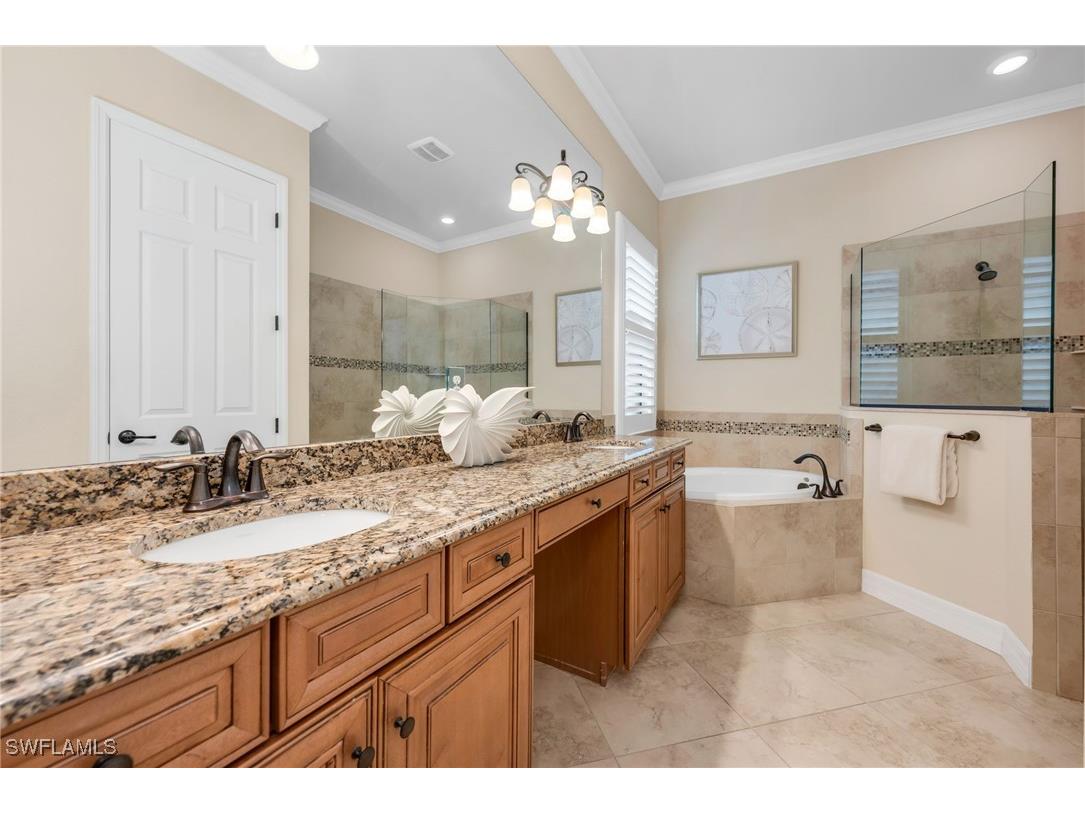 12740 Kinross Lane Naples FL 34120 225069812 image18