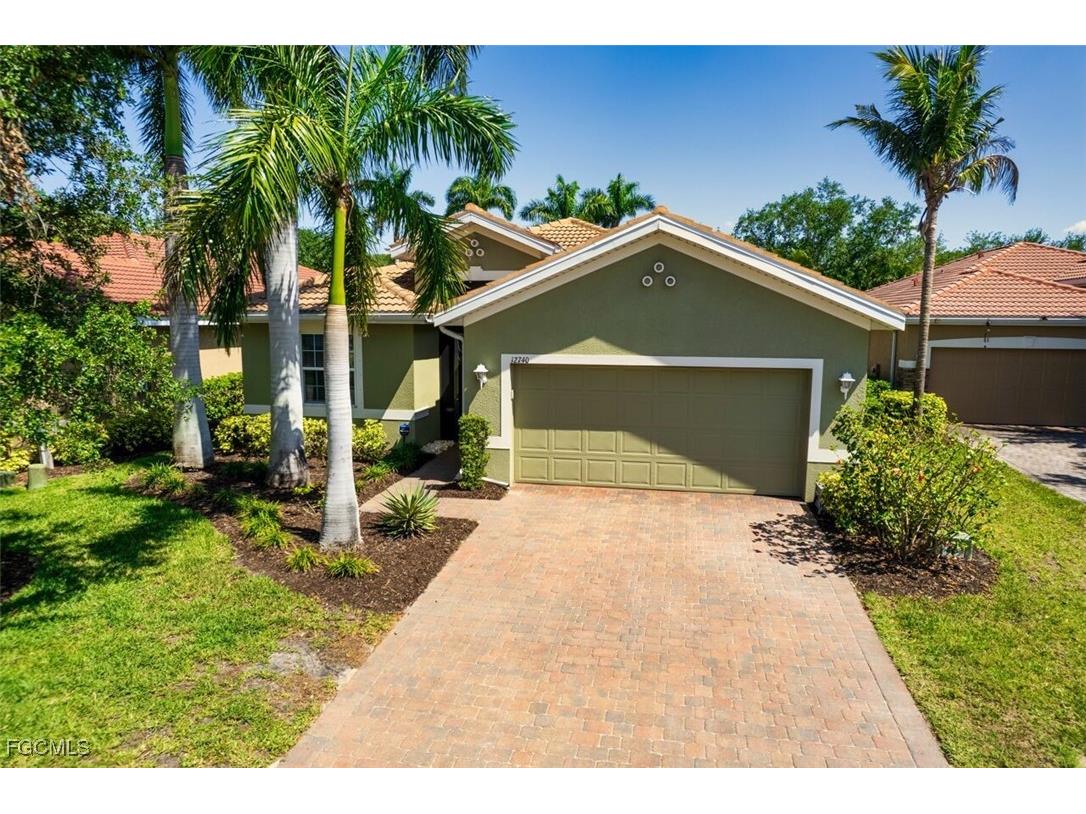 12740 Seaside Key Court North Fort Myers FL 33903 2025015018 image1