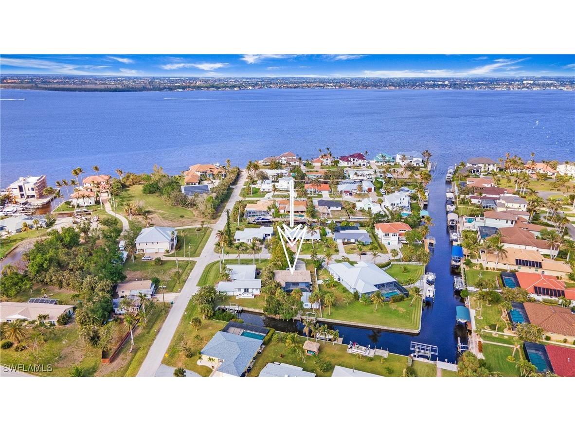 12747 Chatham Drive Fort Myers FL 33908 225066405 image1