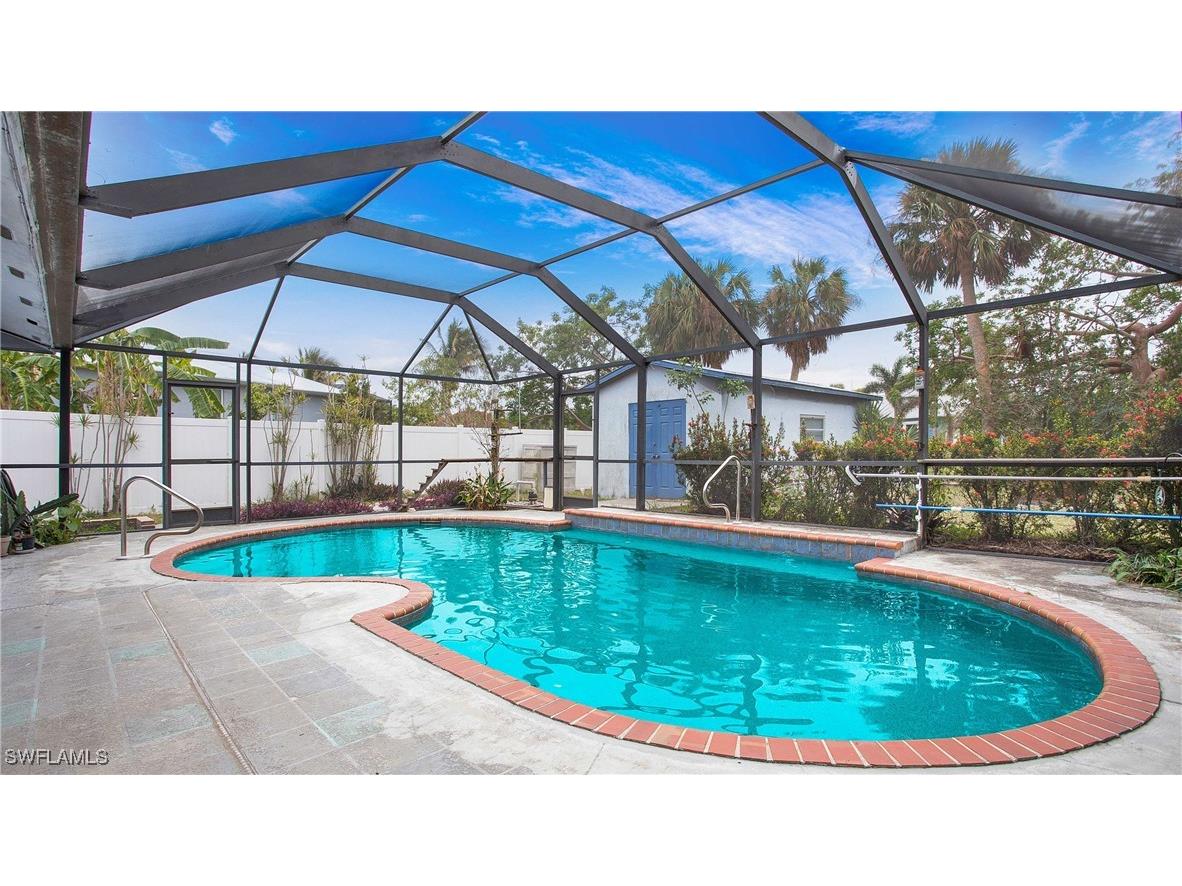 12747 Chatham Drive Fort Myers FL 33908 225066405 image2