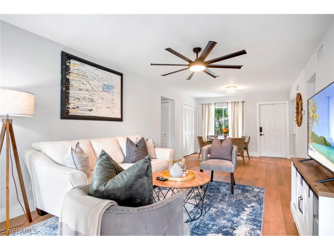 1275 7th Avenue N #201 Naples FL 34102 226008738 image16