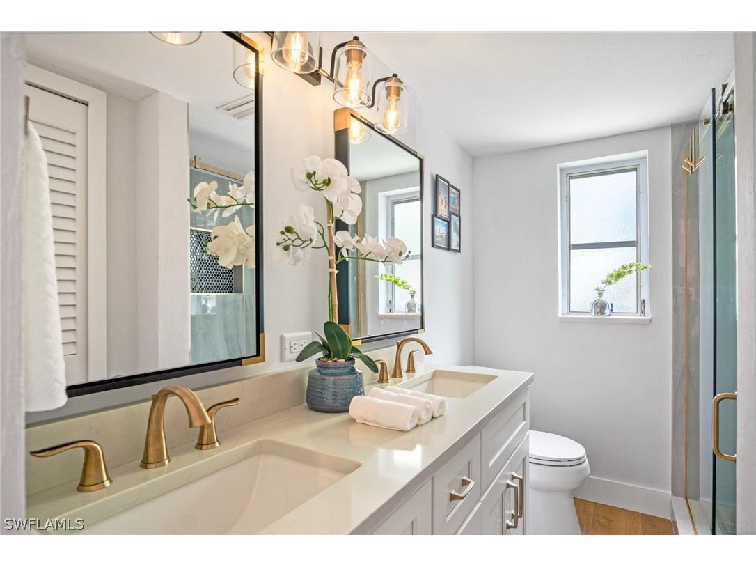 1275 7th Avenue N #201 Naples FL 34102 226008738 image19