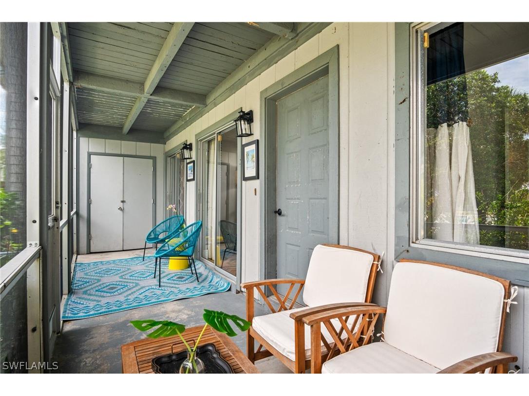 1275 7th Avenue N #201 Naples FL 34102 226008738 image28