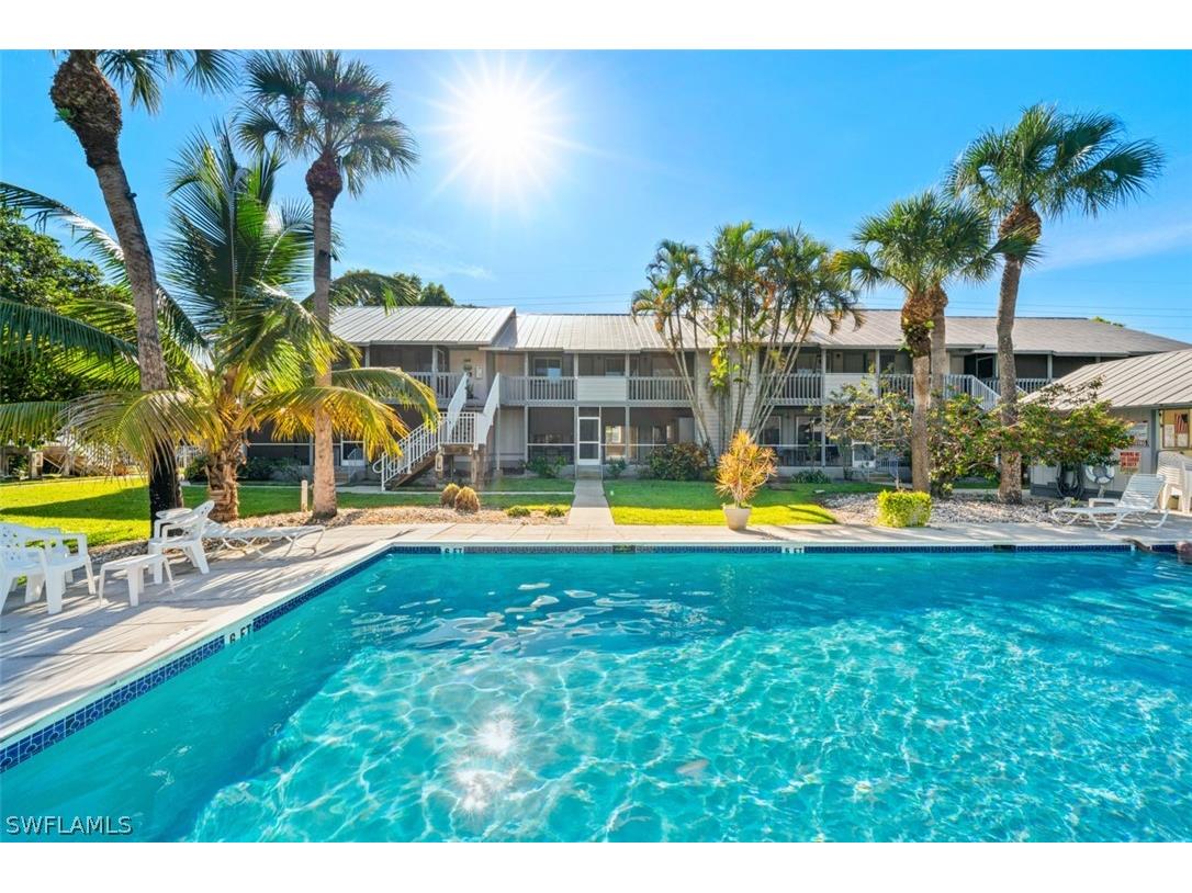 1275 7th Avenue N #201 Naples FL 34102 226008738 image36