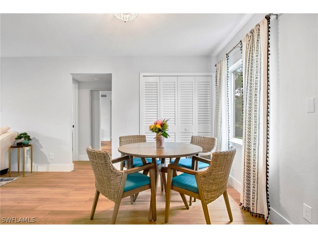 1275 7th Avenue N #201 Naples FL 34102 226008738 image6