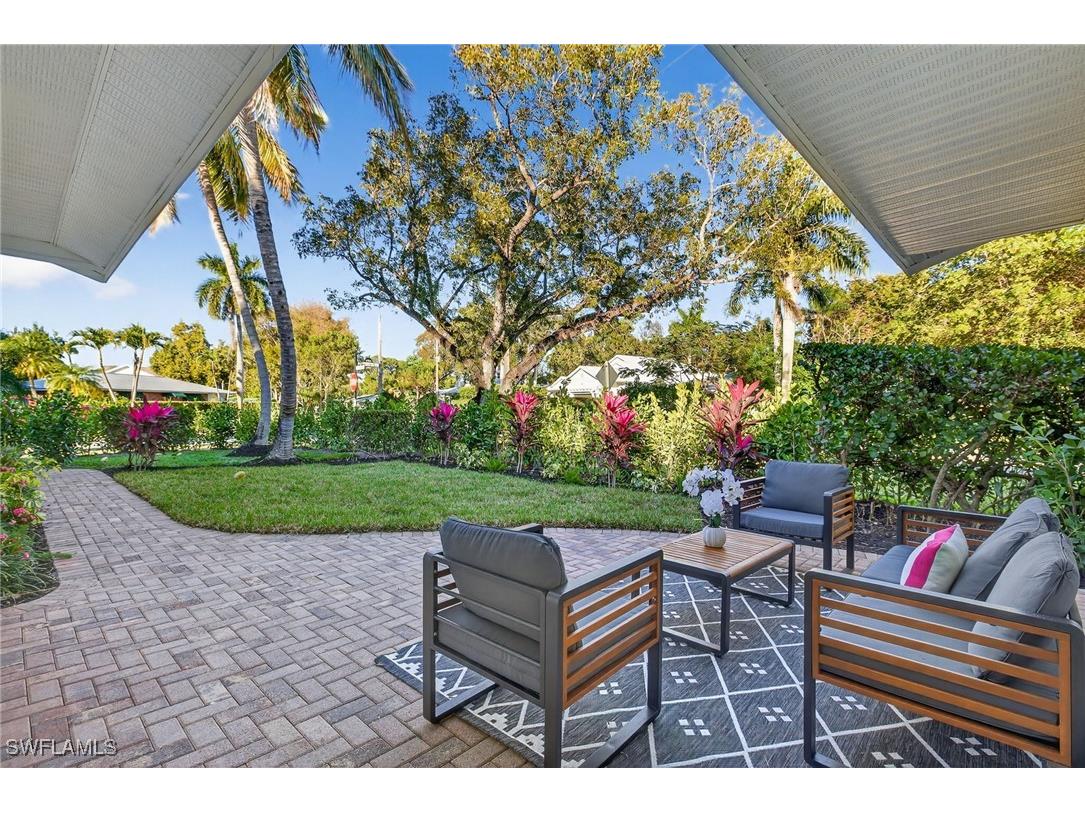 1275 8th Avenue N Naples FL 34102 226003361 image5