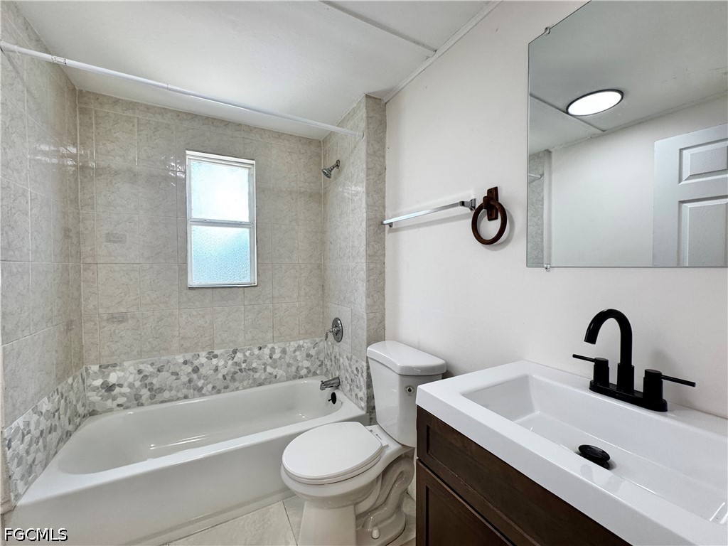 1275 Gramac Drive North Fort Myers FL 33917 2026025690 image33