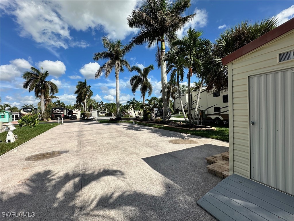 1275 Silver Lakes Boulevard Naples FL 34114 225055706 image10