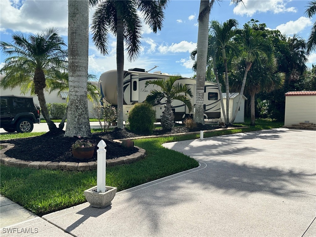 1275 Silver Lakes Boulevard Naples FL 34114 225055706 image3