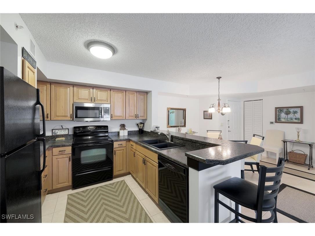 1275 Wildwood Lakes Boulevard #103 Naples FL 34104 225080729 image1