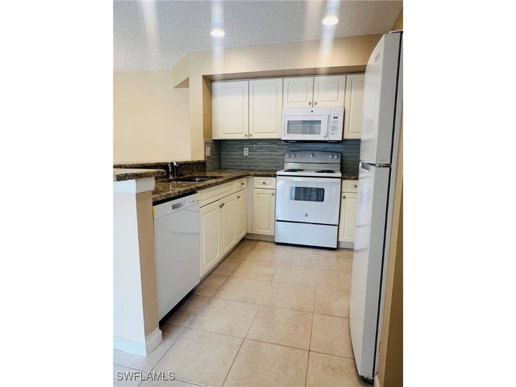 1275 Wildwood Lakes Boulevard #202 Naples FL 34104 225066747 image7