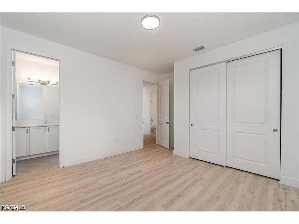 12750 Woodbury Drive Estero FL 33928 2026018820 image17