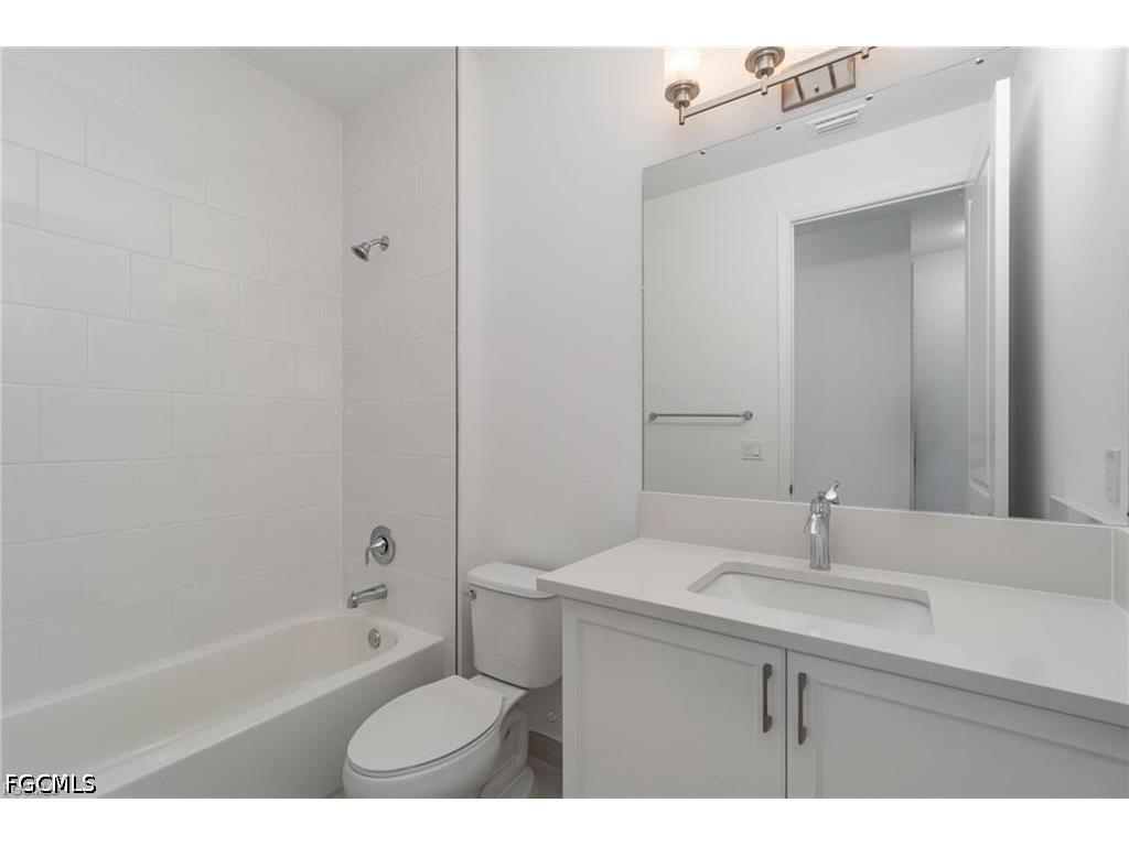 12750 Woodbury Drive Estero FL 33928 2026018820 image21