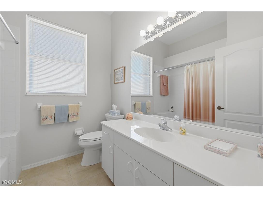 12751 Chartwell Drive Fort Myers FL 33912 2026007280 image17