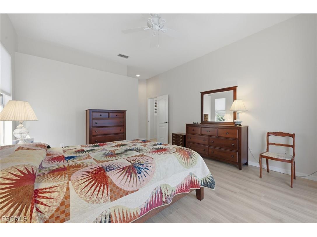 12751 Chartwell Drive Fort Myers FL 33912 2026007280 image21