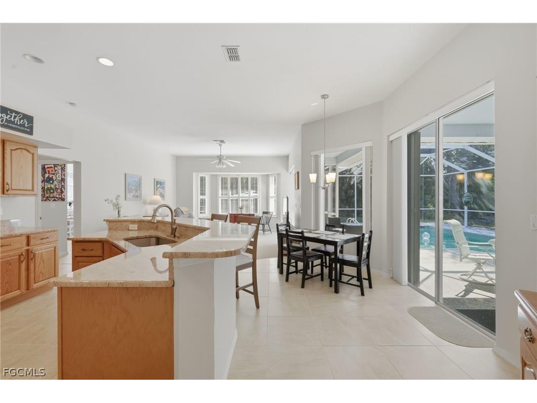 12751 Chartwell Drive Fort Myers FL 33912 2026007280 image3