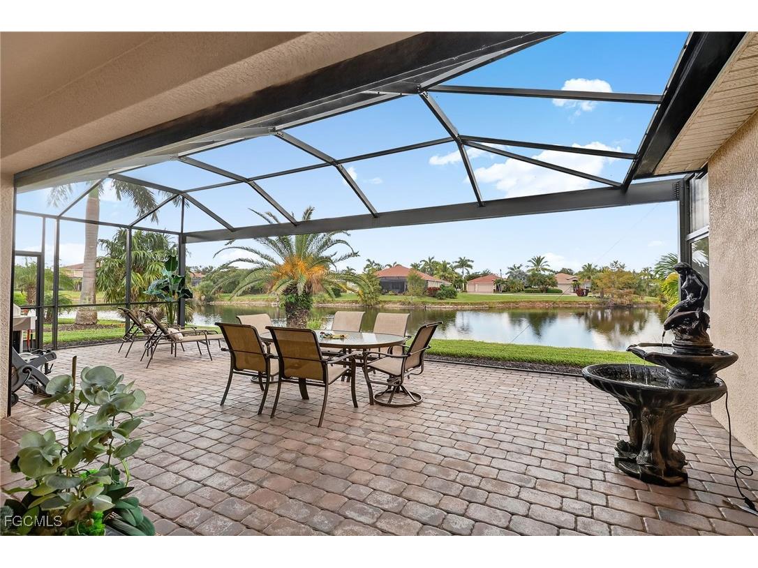 12751 Olde Banyon Boulevard North Fort Myers FL 33903 2025019176 image1