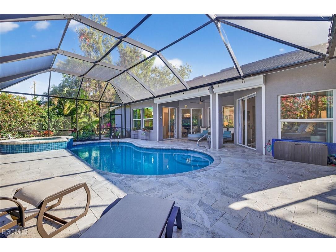 12756 Yacht Club Circle Fort Myers FL 33919 2026004922 image18