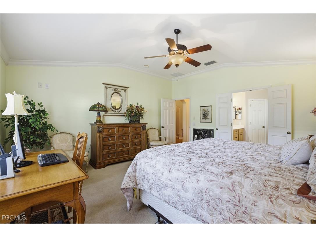 12757 Aston Oaks Drive Fort Myers FL 33912 2025019478 image20