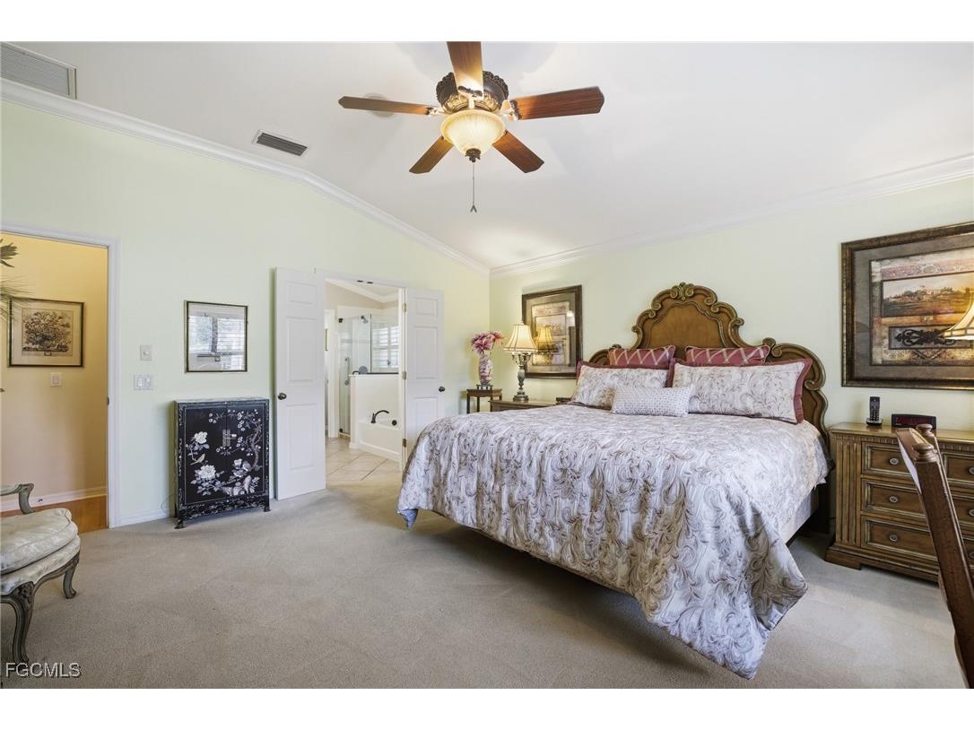 12757 Aston Oaks Drive Fort Myers FL 33912 2025019478 image21