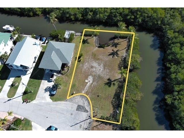 1276 Grand Canal Drive Naples FL 34110 226005713 image1