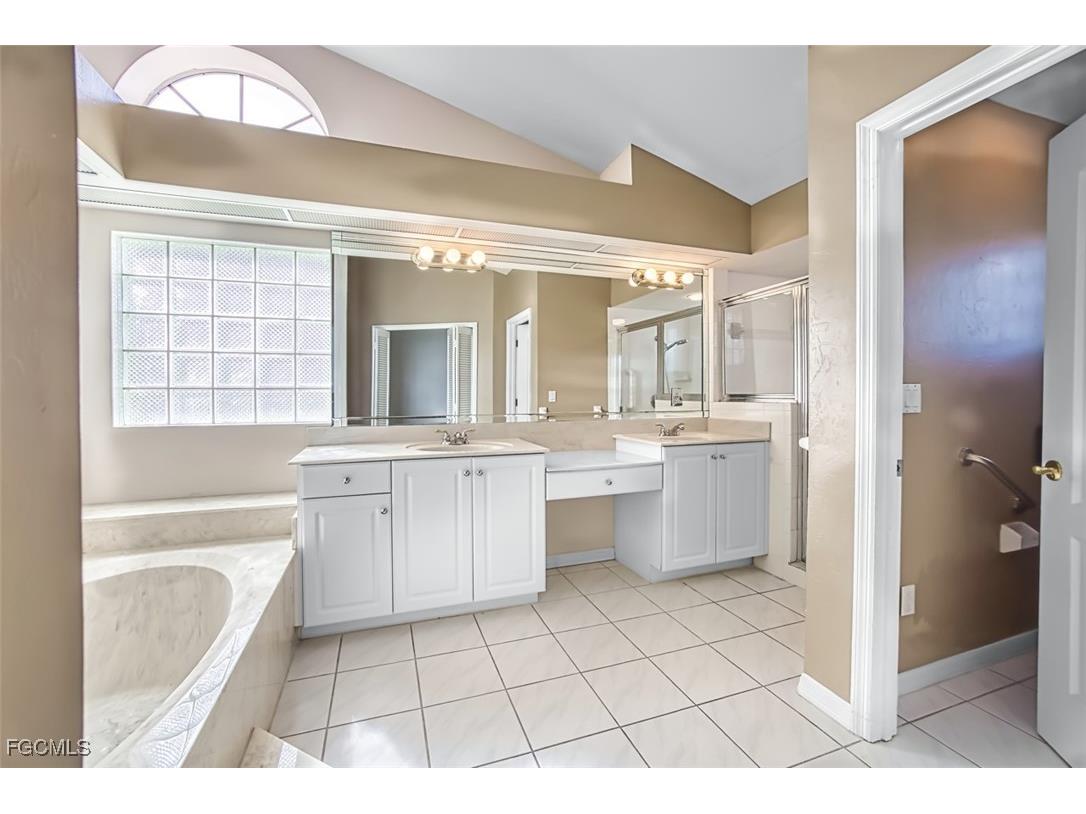 12761 Chartwell Drive Fort Myers FL 33912 2025022019 image32